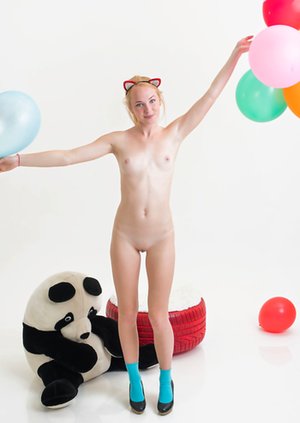 Amour Angels pleased to share with you a free xxx photo gallery with Runa showing well-done form