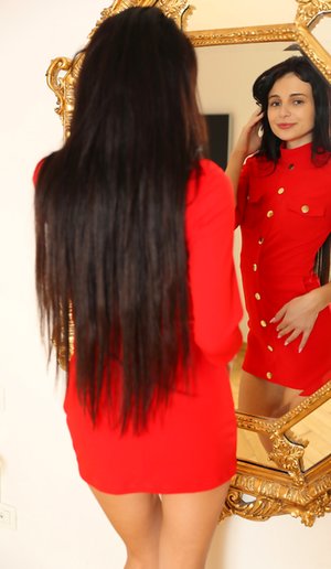 Nubiles invite you to explore a free photos with Kate Rich has a sexy form